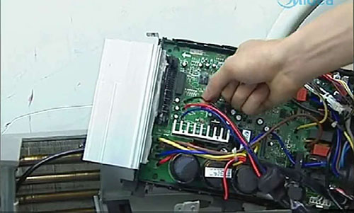 齐齐哈尔市美的空调电话是多少